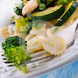 Farfalle pasta with zucchini and broccoli