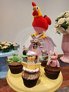 Farm chocolate cupcakes