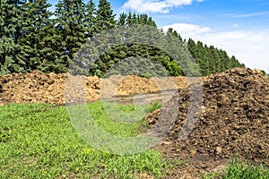 Farm composting in windrows