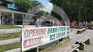 Farm Fresh Ice Cream at Buttonwood Farm