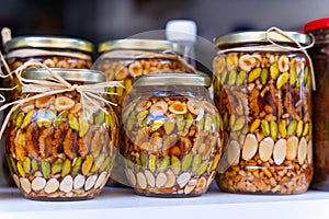 Farm products craft sweets jars eco-desserts glass jars assorted nuts honey