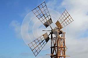 Farm windmill