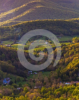 Farms and houses in the Shenandoah Valley, seen in Shenandoah National Park, Virginia.