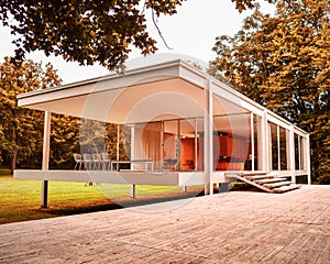 Farnsworth house