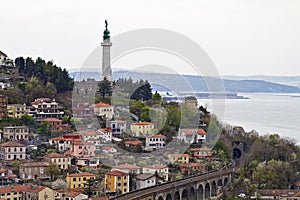 Faro della Vittoria photo