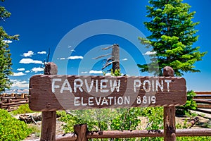 Farview point sign in Bryce Canyon National Park, Utah