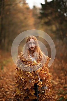 Fashion Autumn model, Fall Leaves Dress, Beauty Girl