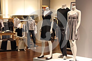 Fashion retail img