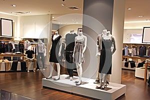 Fashion retail img