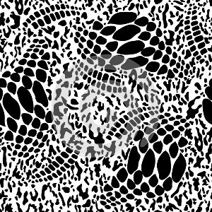 Fashionable leopard, snake skin seamless pattern. Mix wild animal skin print. Trendy monochrome texture.