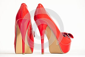 fashionable platform red pumps