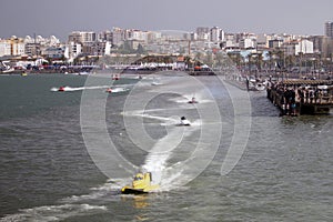 fast powerboat racing photo