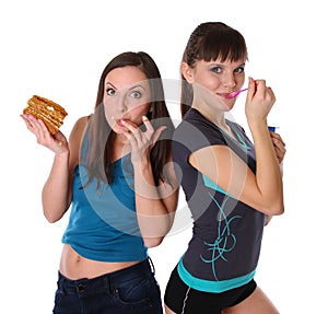 Fat and thin girls eatting