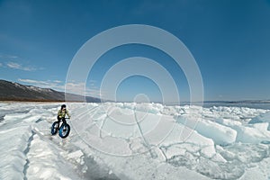 Fatbike (fat bike or fat-tire bike)