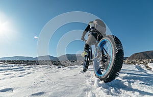 Fatbike (fat bike or fat-tire bike)