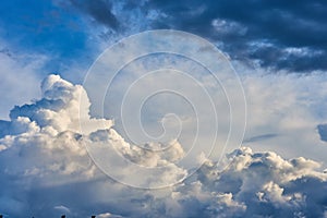 Feathery, volumetric storm clouds.Grey.