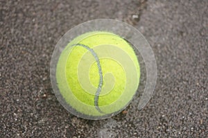 Features of tennis