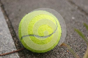 Features of tennis