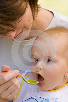 Alimentazione un bambino 