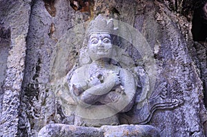 Feilai Feng Buddhist Grottoes