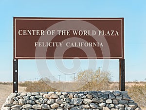 Felicity, California, Center of the world photo