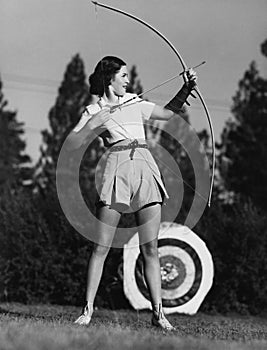 Female archer photo