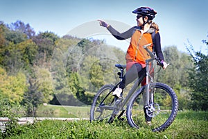 Una donna ciclista Spettacoli sul 