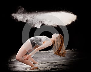 White powder girl dancer matrix pose