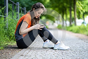 Female Jogger Having Pain