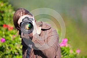 Female photographer photo