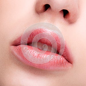 Female pink plump lips makeup