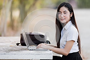 Female university student go to university