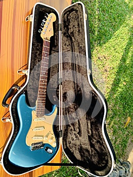 fender stratocaster american deluxe 60th anniversary photo