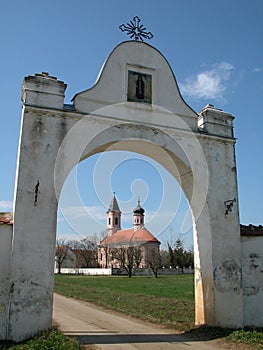 Fenek monastery