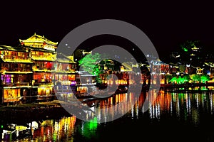 Fenghuang Ancient City, as a national historical and cultural city, the first batch of strong tourist counties in China