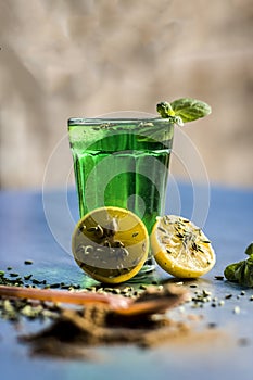 Fennel,variyali or Foeniculum vulgare juice/shrbat with sliced lemons,Citrus ÃÆÃ¢â¬â limon photo