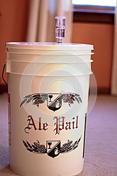 Fermenting bucket for home brewing
