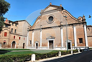 Ferrara church photo