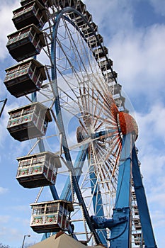 Ferris Wheel.