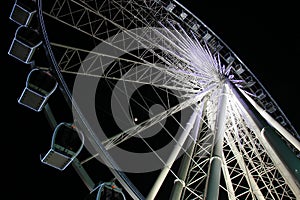 Ferris wheel by night