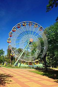 Ferris wheel in the park. Maikop. Adygea. Russia photo