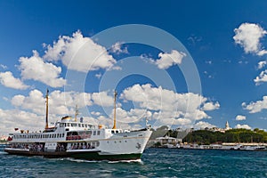 Ferry in front of Topkapi Palace