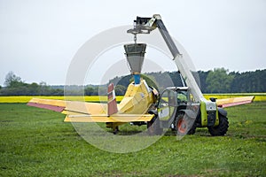 Fertilizing field by aircraft