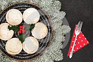 Festive Christmas Mince Pies