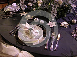Festive table setting 2