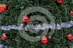 A festively decorated Christmas tree sparkle pattern