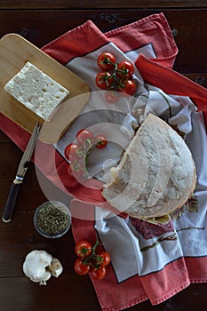 Feta cheese,fresh cherry tomatoes,garlic, thyme and bread