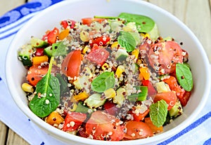 Feta salad with quinoa and grilled corn