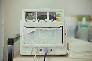 Fetal heartbeat monitor, cardiotocography