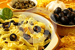 Fettuccine with olives and capers